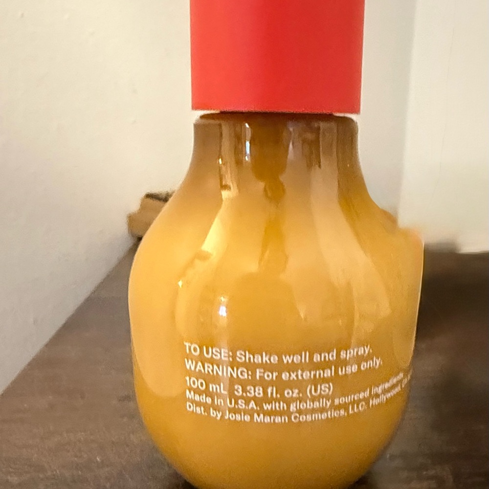 Josie Maran Vibrant Orange Fragrance Mist - Picture 3 of 3